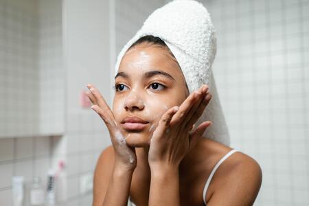 3 съвета за грижа за кожата от дерматолога на звездите Натали Агилар