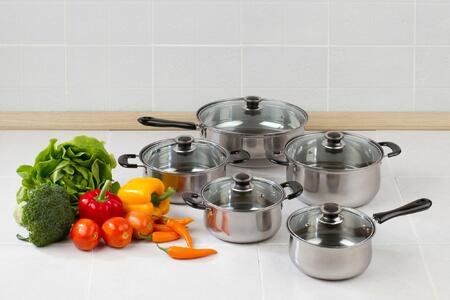 Основни съдове и посуда, които да подберете за новата си кухня